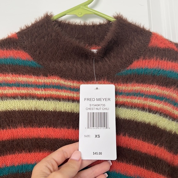 Multi-Colored Striped Sweater - Picture 4 of 6